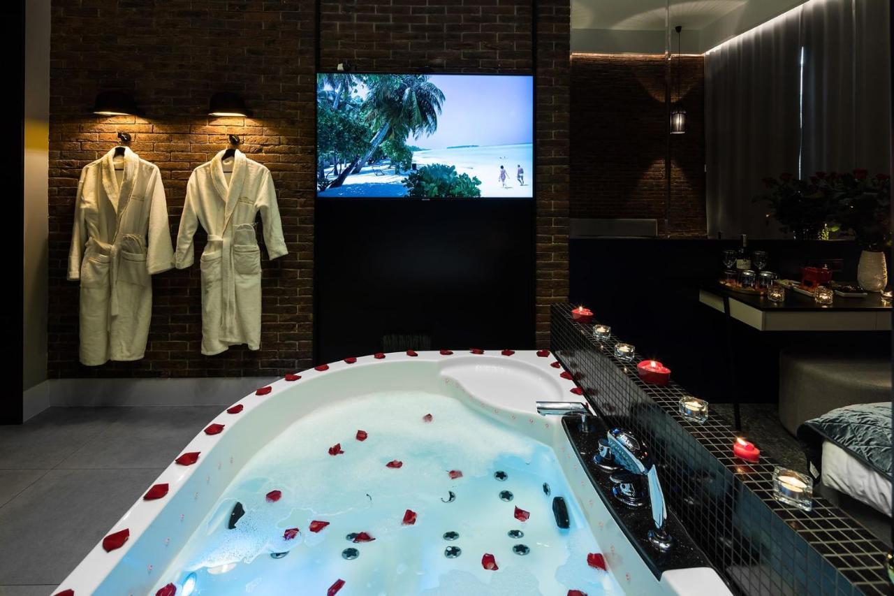 Starowislna Vip Apartamenty Jacuzzi Cracovia Exterior foto